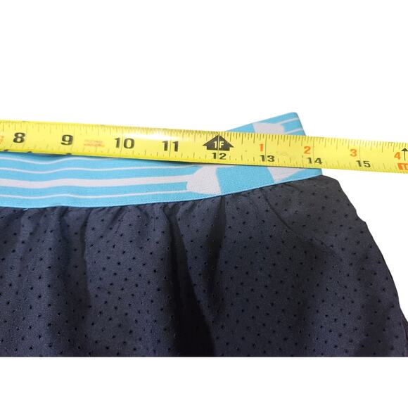 Under Armour Heat Gear Fitted Black Blue Athletic Gym Shorts M Elastic Waist - Picture 3 of 8